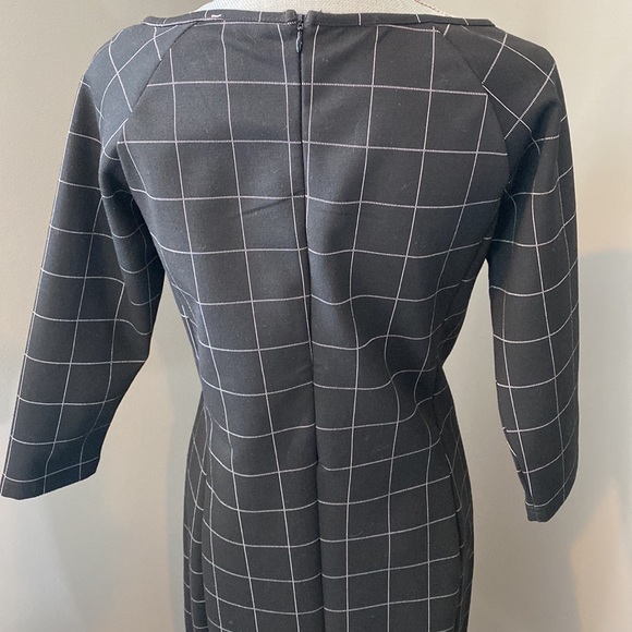 NUMPH - Picture 2 of 3